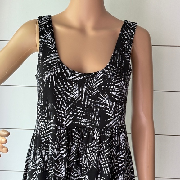 Apt. 9 Black and White Sleeveless Sundress Sz S - Picture 2 of 8